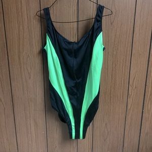 Vintage One Piece Suit With Zipper Size 20